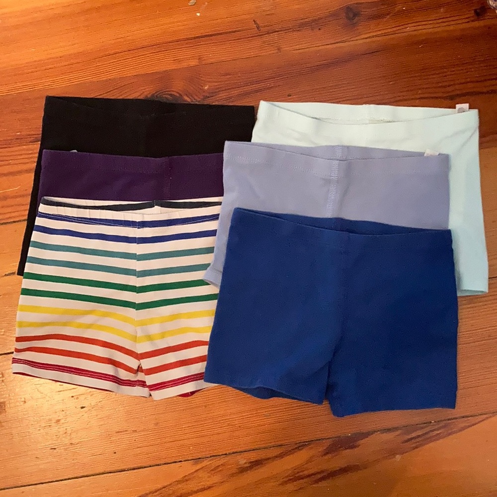 Primary size 4/5 under shorts bundle